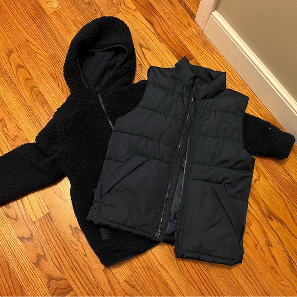 Boys blue gap Sherpa coat and vest In one. - Picture 8 of 12